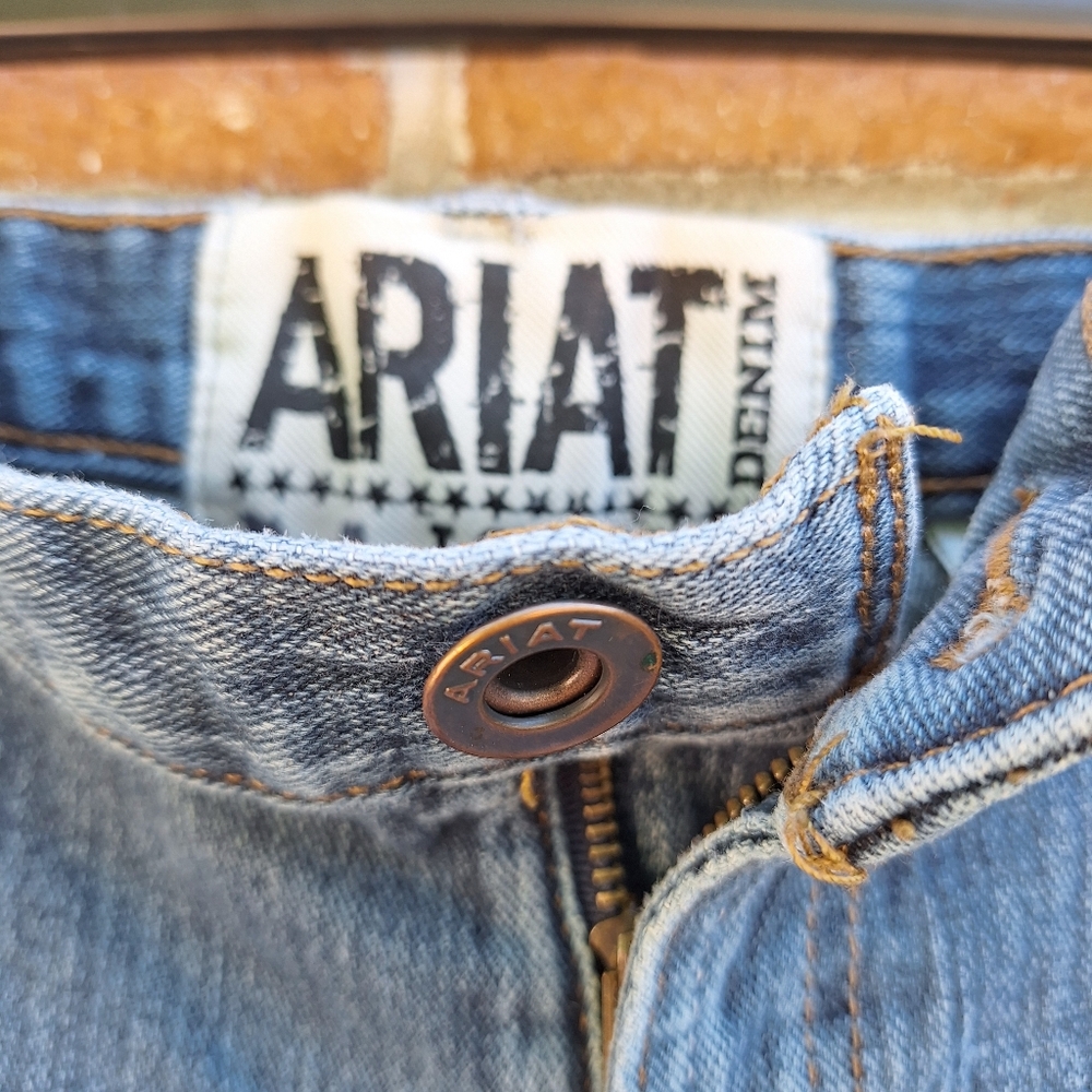 Ariat Jeans Mens 40x32 M4 Low Rise Boot Cut  Jeans Medium Wash Distressed Cowboy